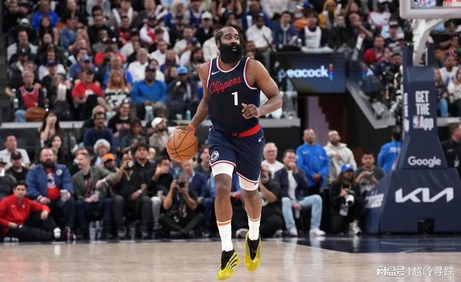 问鼎娱乐-包含转折点亚特兰大手感冰凉，英超赛前攻防权衡，压力陡增，细节决定成败的词条